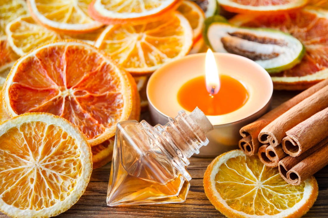 natural scented candles with lemon and cinnamon essential oils; essential oil candle; orange essential oil; gift ideas