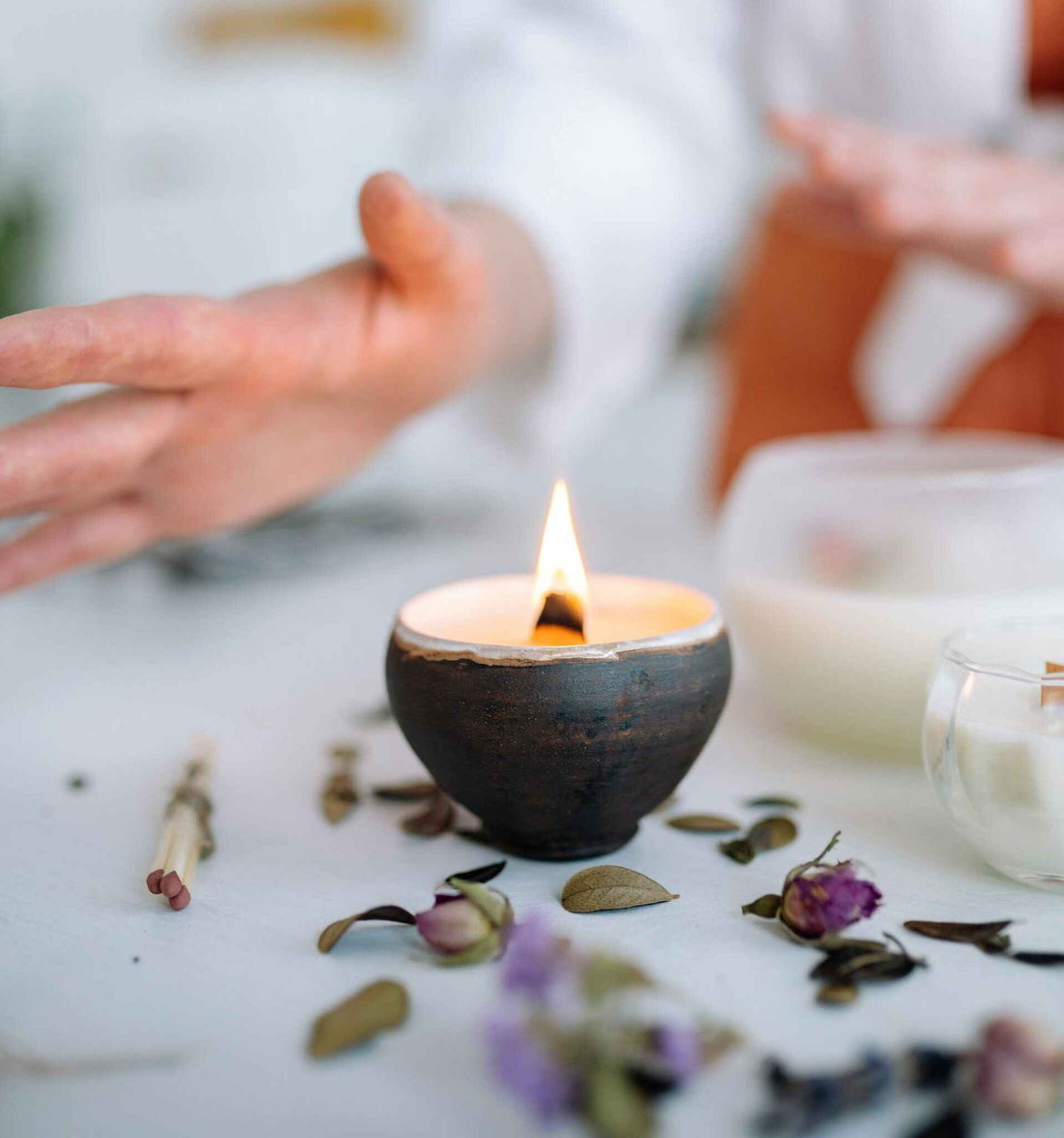 scented candle; dried flowers; lavender scented candle; lavender oil; gift ideas; gift singapore