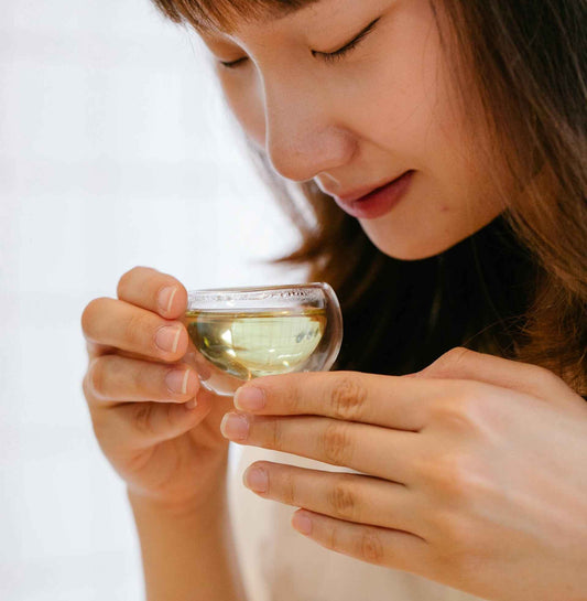 ylang ylang essential oil; essential oil benefits; scent; fragrance; aromatherapy; gift ideas