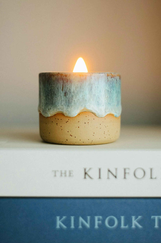 Perfect candle gift basket ideas; candle gift ideas; gift candle; burning candle